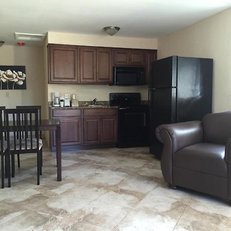 Curtis Inn & Suites Hollywood Phòng bức ảnh